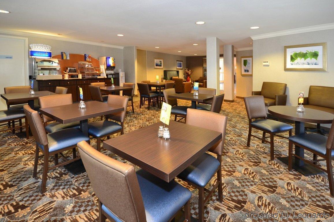 Holiday Inn Express & Suites Santa Clara, An Ihg Hotel Restaurace fotografie