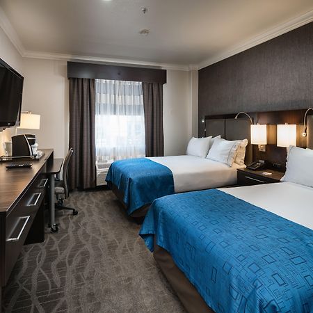 Holiday Inn Express & Suites Santa Clara By Ihg Exteriér fotografie