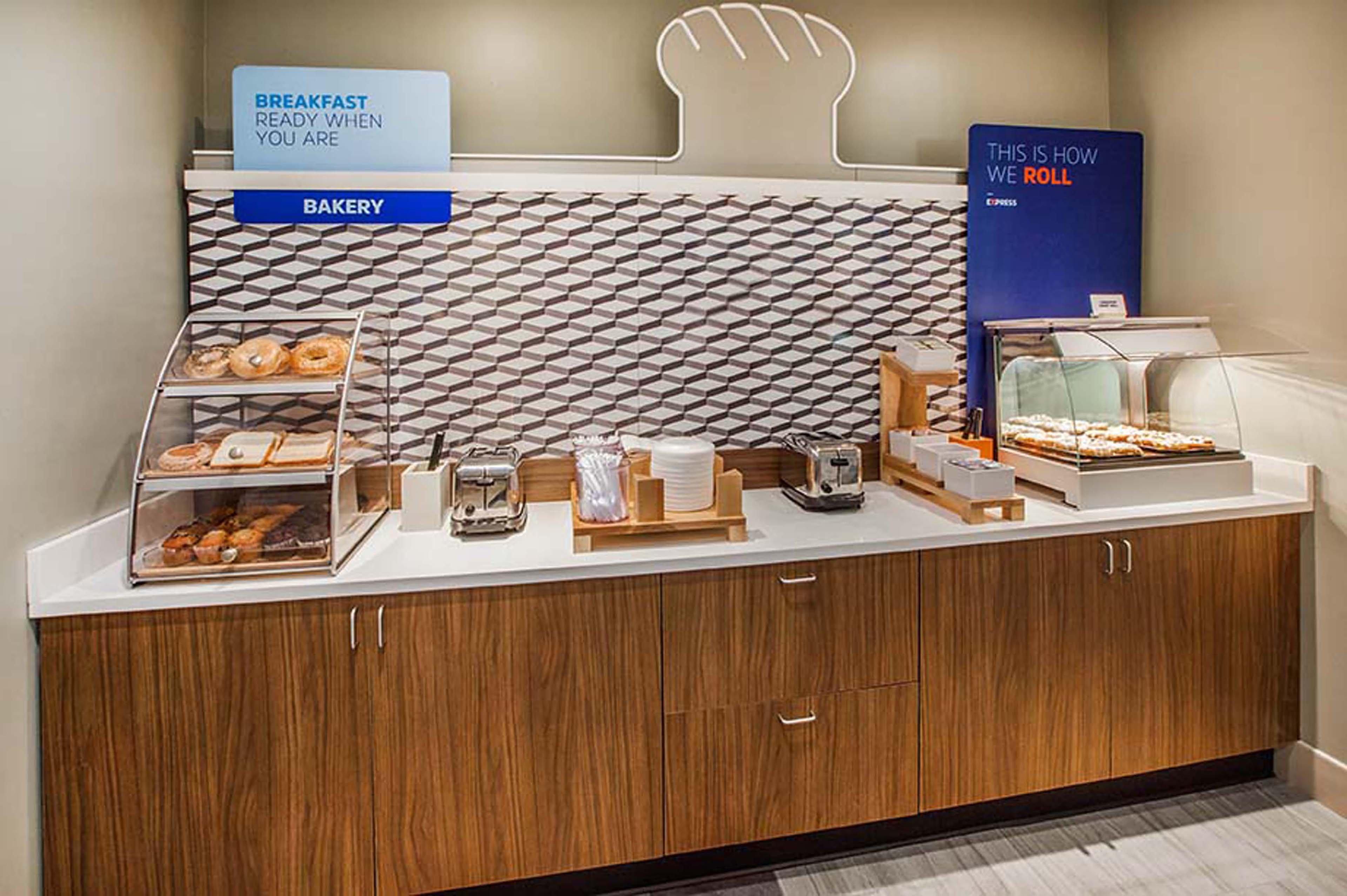 Holiday Inn Express & Suites Santa Clara By Ihg Exteriér fotografie