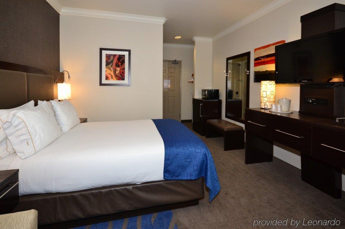 Holiday Inn Express & Suites Santa Clara By Ihg Pokoj fotografie